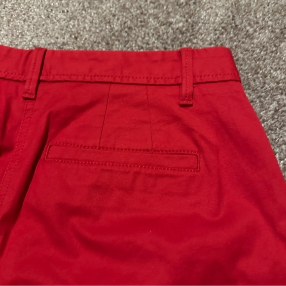 Talbots Red Relaxed Chino Short 7” Seersucker Cuffs Women’s Size 2 Preppy NWOT - Picture 10 of 16